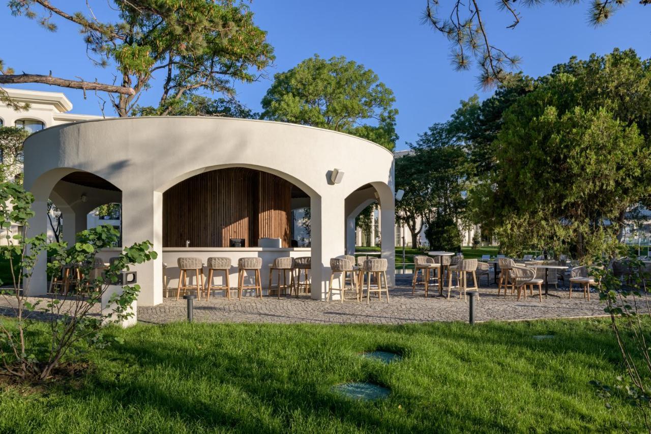Hotel Ensana Aquahouse Saints Constantine and Helena Exterior foto The restaurant
