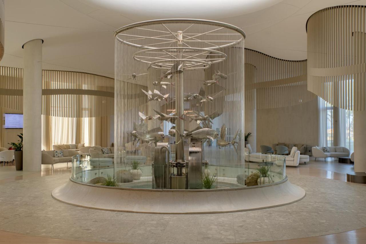 Hotel Ensana Aquahouse Saints Constantine and Helena Exterior foto The lobby of the hotel