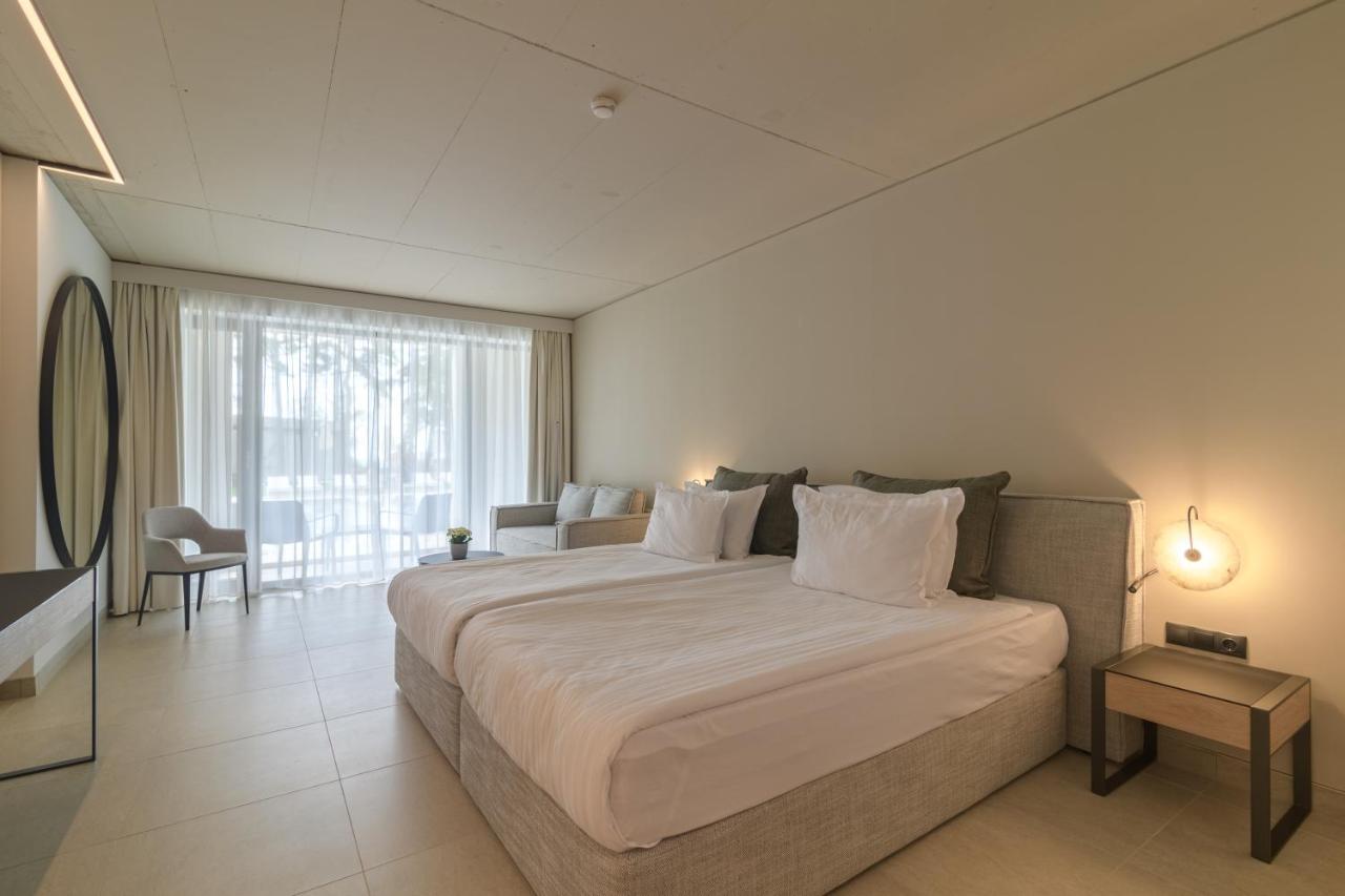 Hotel Ensana Aquahouse Saints Constantine and Helena Exterior foto A room at the hotel